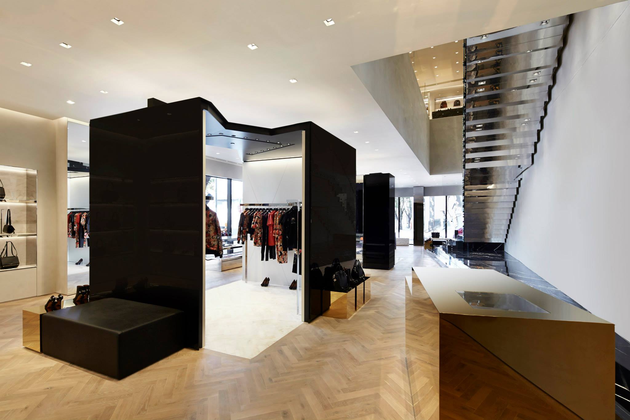 Givenchy selected experience image 3