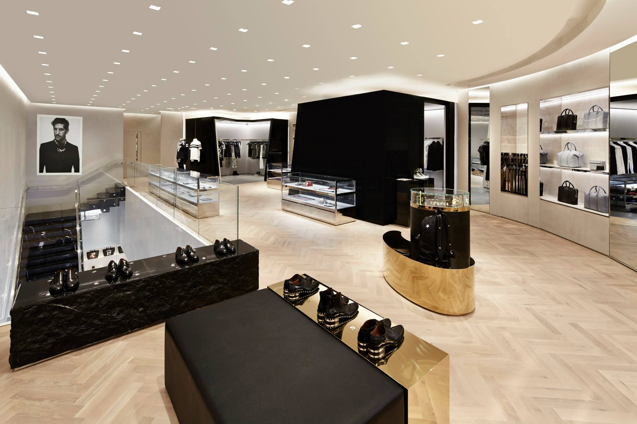 Givenchy selected experience image 4
